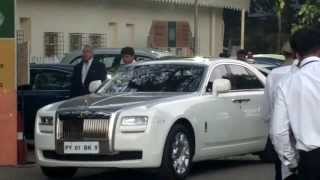 Vijay Mallya getting into his Rolls [upl. by Tsew]