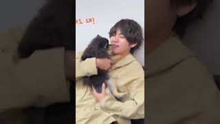 Yeontan hitted to Taehyung🥺😂funny moment [upl. by Aicarg]