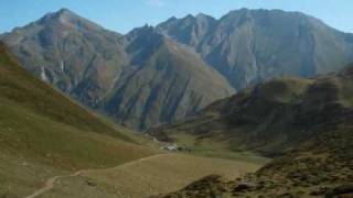 Val di VallesVals A walk to Wilder See [upl. by Demona72]