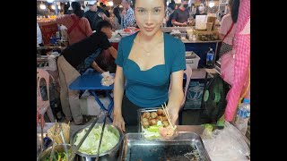 Tasting Delicious Street Food from a Lovely Girl in Vientiane [upl. by Deeyn]