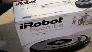 iRobot Roomba 560  Unboxing [upl. by Senga909]