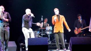 Robin Gibb at the Royal London Palladium singing quotHow Deep is your lovequot [upl. by Kessia]