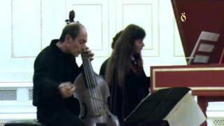 EARLYMUSIC 2009 Paolo Pandolfo amp Maria Uspenskaya  J S Bach  Sonata g moll 2 mvmt [upl. by Notnef]