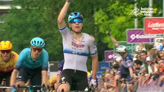 Baloise Belgium Tour Fabio Jakobsen wint in Brussel van der Poel eindwinnaar  Race highlights [upl. by Noitsirhc]