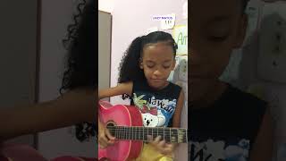 😳😭FICOU LINDO CANTANDO DESSE JEITO NO VIOLÃO 😳😭 COM LAIZY MATOS violãoparacrianças [upl. by Leumel]