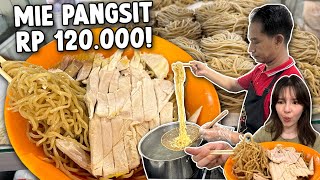 JUALAN MIE PANGSIT 120000 TAPI 70 TAHUN LARIS TERUS [upl. by Aitrop]