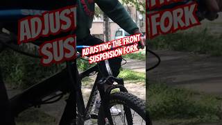 Adjusting The Front Suspension Fork Of A Rockshox Mountain Bike MTB [upl. by Anhej]