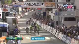 Driedaagse De PanneKoksijde 2014  stage 1  finish Peter Sagan [upl. by Sirred]