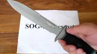 SOG Daggert II Knife D26B Demonstration [upl. by Windzer]