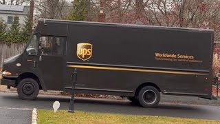 UPS Step Van Startup and Leaving [upl. by Aylmer577]