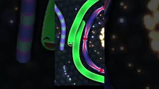 I use the CIRCLE STRATEGY in SLITHERIO [upl. by Etteluap]