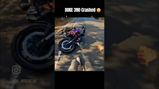 Bhai Duke 390 crashed 😵😥🏍️ rider liveaccdient motovlog bikersroadrage duke duke390 ktmbike [upl. by Tebor]