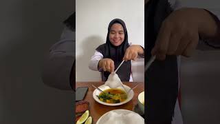 MENGGULUNG SAGU SONGGI makanan papeda [upl. by Sabah]