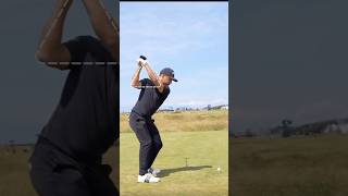 ✅✅✅ xander schauffele swing slowmotion 이렇게 두 팔로 삼각형을 만들 수 있나요 [upl. by Seda]