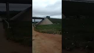 A Quelque Part sur lAutoroute Abidjan  Yamoussoukro A Bientôt souteretv [upl. by Bank127]