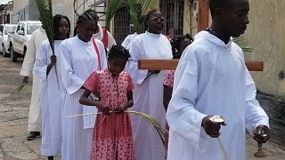 Messe des Rameaux à la Quasi Paroisse St Albert le Grand [upl. by Inoy]