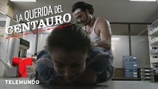 La Querida del Centauro  Escena del Día 12  Telemundo [upl. by Ynney]