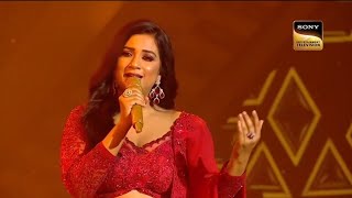 Shreya Ghoshal  Dhadak Title Track  Magical 🪄 ✨ Performance In Indian Idol 14 Grand Finale ❤️ [upl. by Omrellug687]