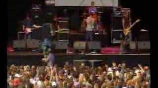 Idlewild  Stay The Same Live At V2002 [upl. by Enneibaf799]