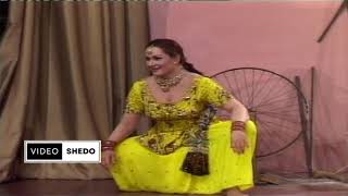 Madam Nargis All Time Favourite Mujra 2023 Punjabi Medley stage Mujra Song  Naseebo lal [upl. by Anrim]