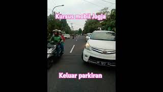 Kursus mobil Jogja belajar keluar parkiran shorts viralvideo fyp kursusmobil kursusmobiljogja [upl. by Bruis96]