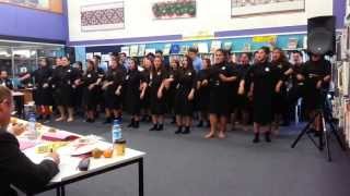 Aranui Kapahaka 2013 [upl. by Suaeddaht550]