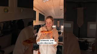 Pizza aus dem Automaten 🍕 pizza shorts viralvideo [upl. by Lowe]