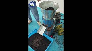 25KGS chicken manure compost material pelleting in Malaysia [upl. by Morrison]