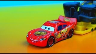 Lightning McQueen races in the Piston Cup [upl. by Ahsael]