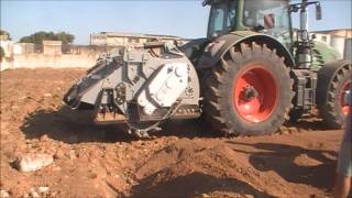 fendt 939 vario con macina sassi da 73 T [upl. by Nerac]