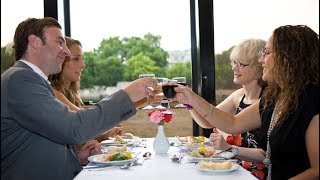 The London Showboat Dinner Cruise on the Thames River London [upl. by Gide]