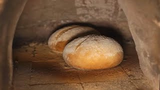 Baking Bread in the Earthen Oven Part 2  18th Century Cooking Series [upl. by Alcock]