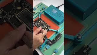 Quickly remove 4 memory chips of MacBook Pro masterliuonline [upl. by Ocihc312]