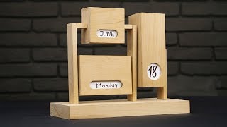 DIY Endless Calendar from Wood [upl. by Niamreg]