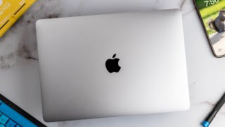 YOU Should Buy the M1 MacBook Air in 2023 And Heres Why [upl. by Solhcin]