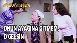 Neşeli Günler  Onun Ayağına Gitmem O Gelsin [upl. by Hsenid]