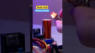 Wireless energy transfer on bulb⚡️experiment tesla emf diy science power starwars [upl. by Nivonod770]