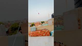 Dusre ki patang fassa kar patang loot li 😍kiteflying loot vlog shorts [upl. by Nnawaj]