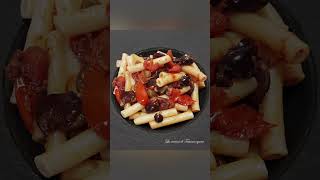 Pasta olive capperi e pomodorini [upl. by Archibaldo62]