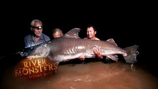 Intense REEL TIME Lau Lau Catch  CATFISH  River Monsters [upl. by Saduj]