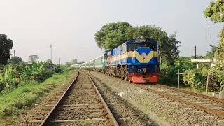 When The Doveeyed Express Bypasses Ishwardi Station কপোতাক্ষ এক্সপ্রেস যখন ঈশ্বরদী বাইপাস স্টেশন [upl. by Gillan]