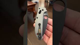 Spyderco Manix 2 Lightweight AWT Aluminum Scales Lynch Flag Clip youtubeshorts shorts video [upl. by Zavala]