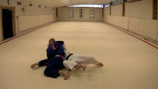 Judo Grappling Kesa Gatame Escape Pointers [upl. by Enaitsirk617]