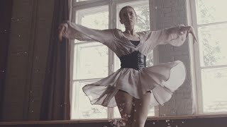 Danse  Ritournelle intemporelle pour un instant de grâce [upl. by Bergwall]