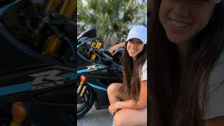 The first time four inches has ever been enough😏 slammed gsxr1000r motogirl bikergirl bikelife [upl. by Poppas76]