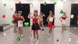 Feliz NavidadCha Cha Christmas dance giáng sinh tới rồi cả nhà cùng tập với đội e nào [upl. by Sandeep]