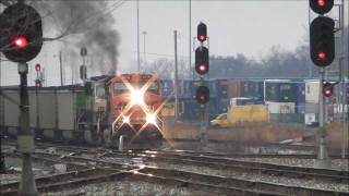 Railfanning Chicagos South Side at Forest Hill  75th Street 020412 [upl. by Eidnyl]