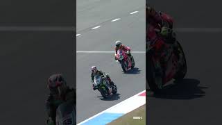 Rea VS Bautista in Superpole Race 💪  NLDWorldSBK 2022 [upl. by Burl]