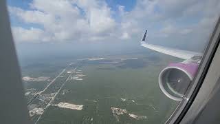 Volaris a321neo landing in Cancun [upl. by Hammond236]