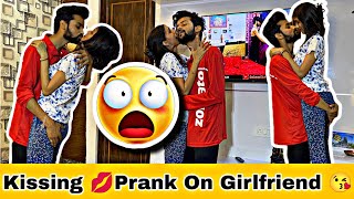 KISSING PRANK ON PRIYA😱😍  ये क्यु हो गया😰😁  Priya Rathore [upl. by Leavy]